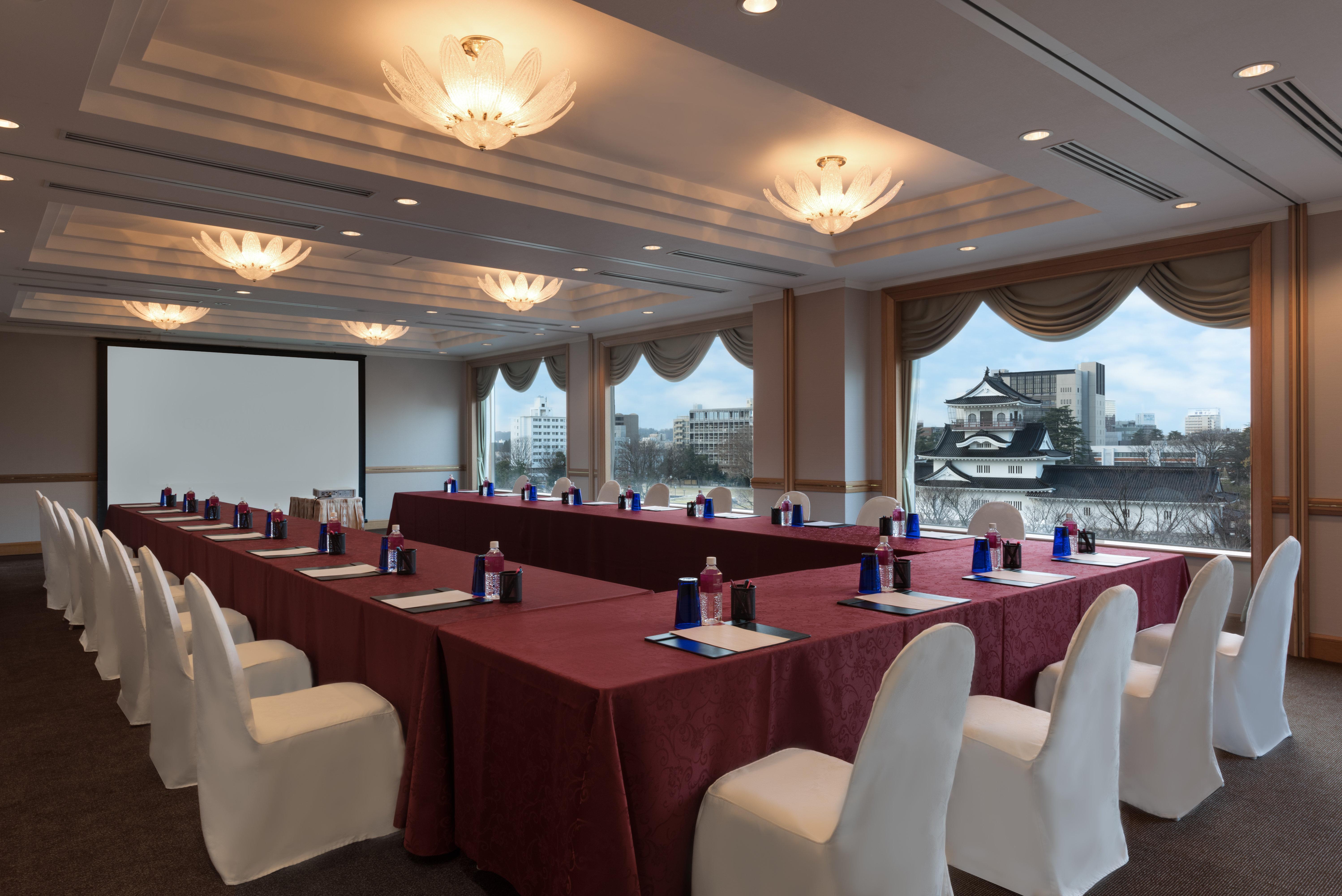 Hotel Ana Crowne Plaza Toyama By Ihg Exteriér fotografie